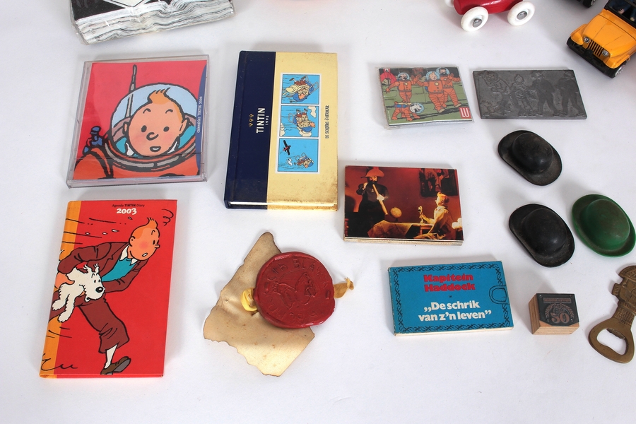 Boite de chocolat Tintin Lot de 4 boites de chocolat Je…